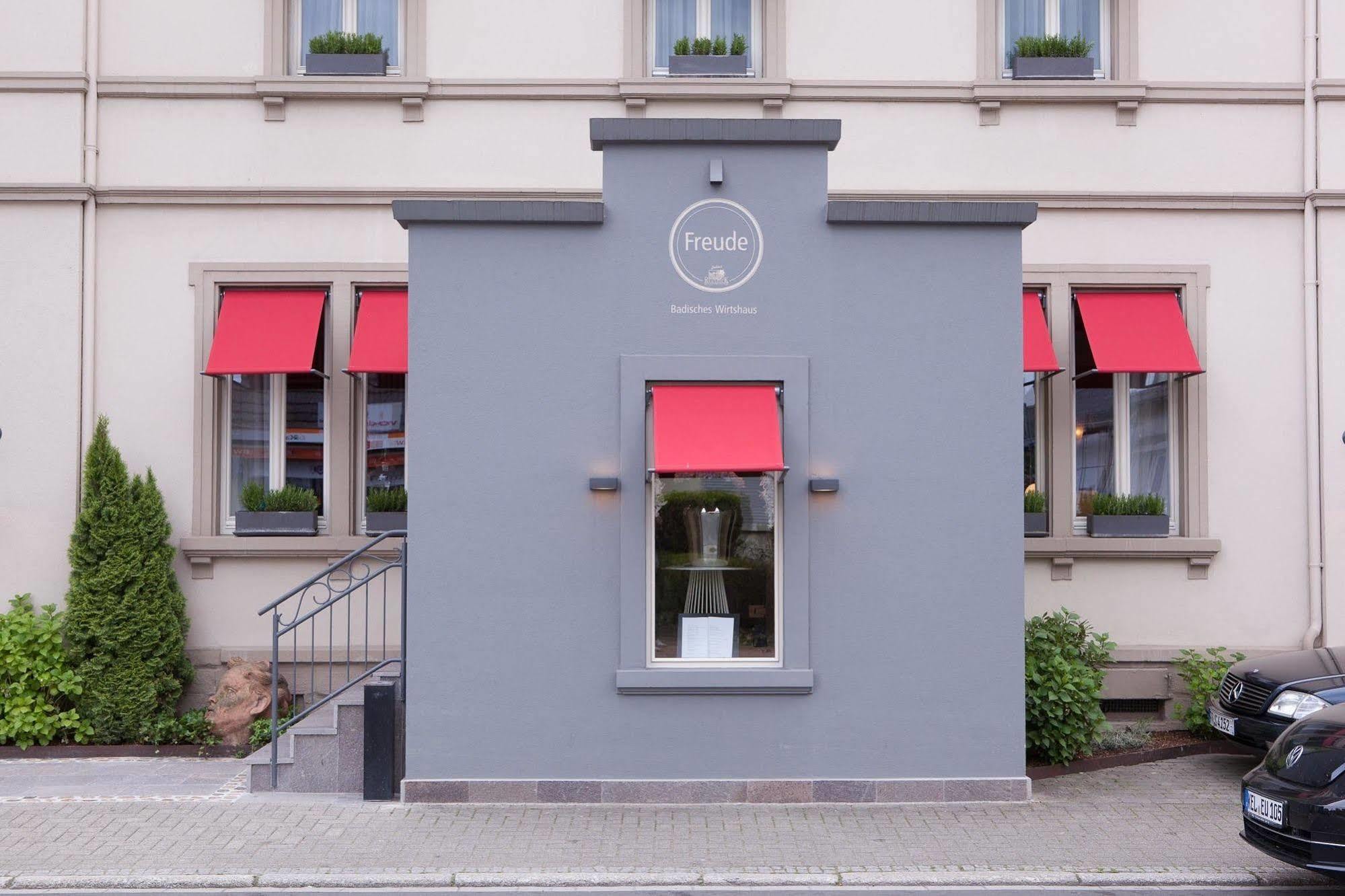 Romantikhotel Rebstock Art & Design Kehl Exterior photo